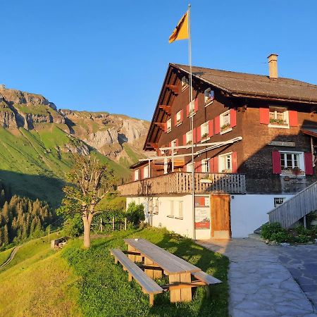 Berggasthaus Gitschenen Hotel Isenthal Bagian luar foto