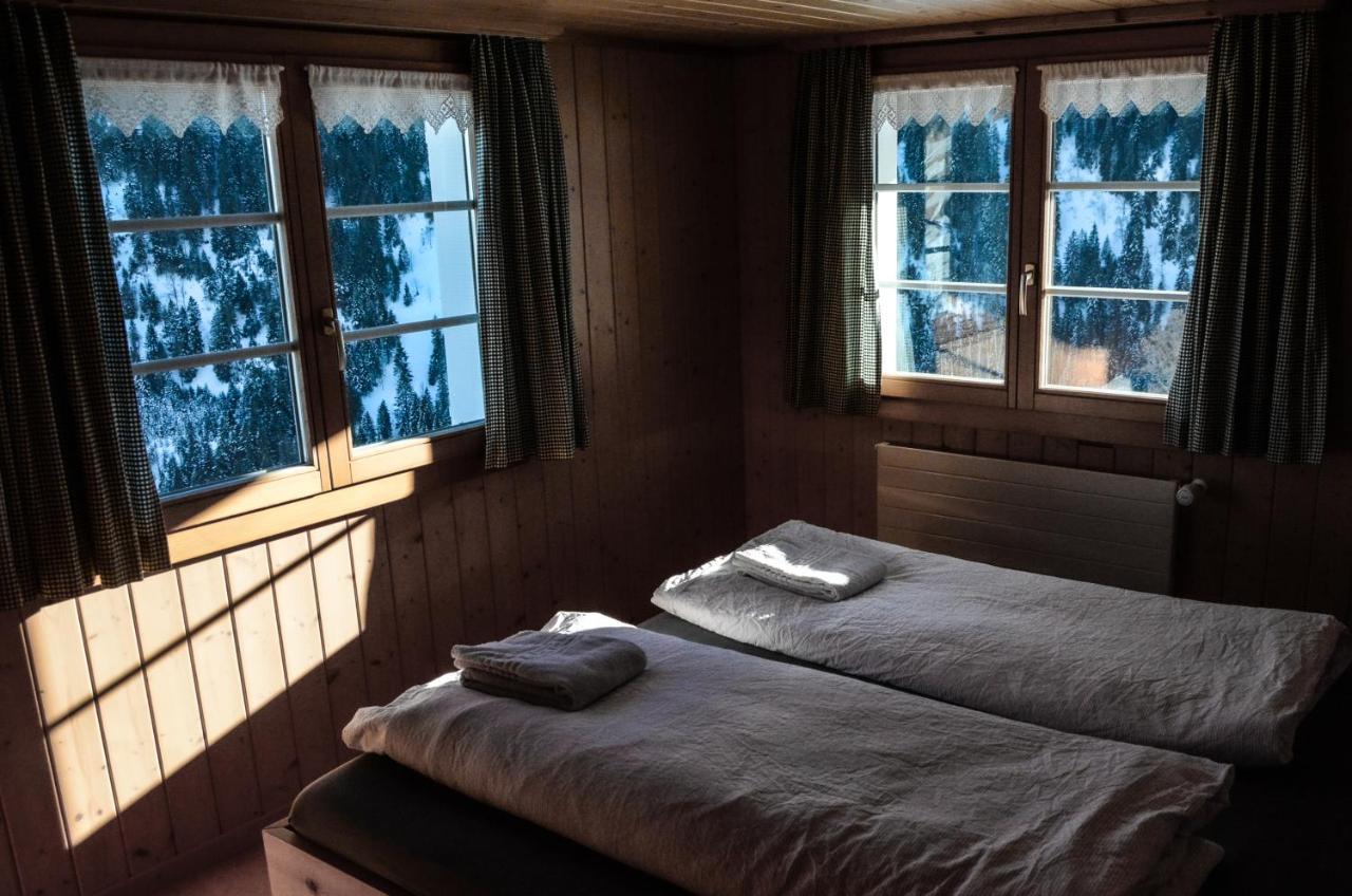 Berggasthaus Gitschenen Hotel Isenthal Bagian luar foto